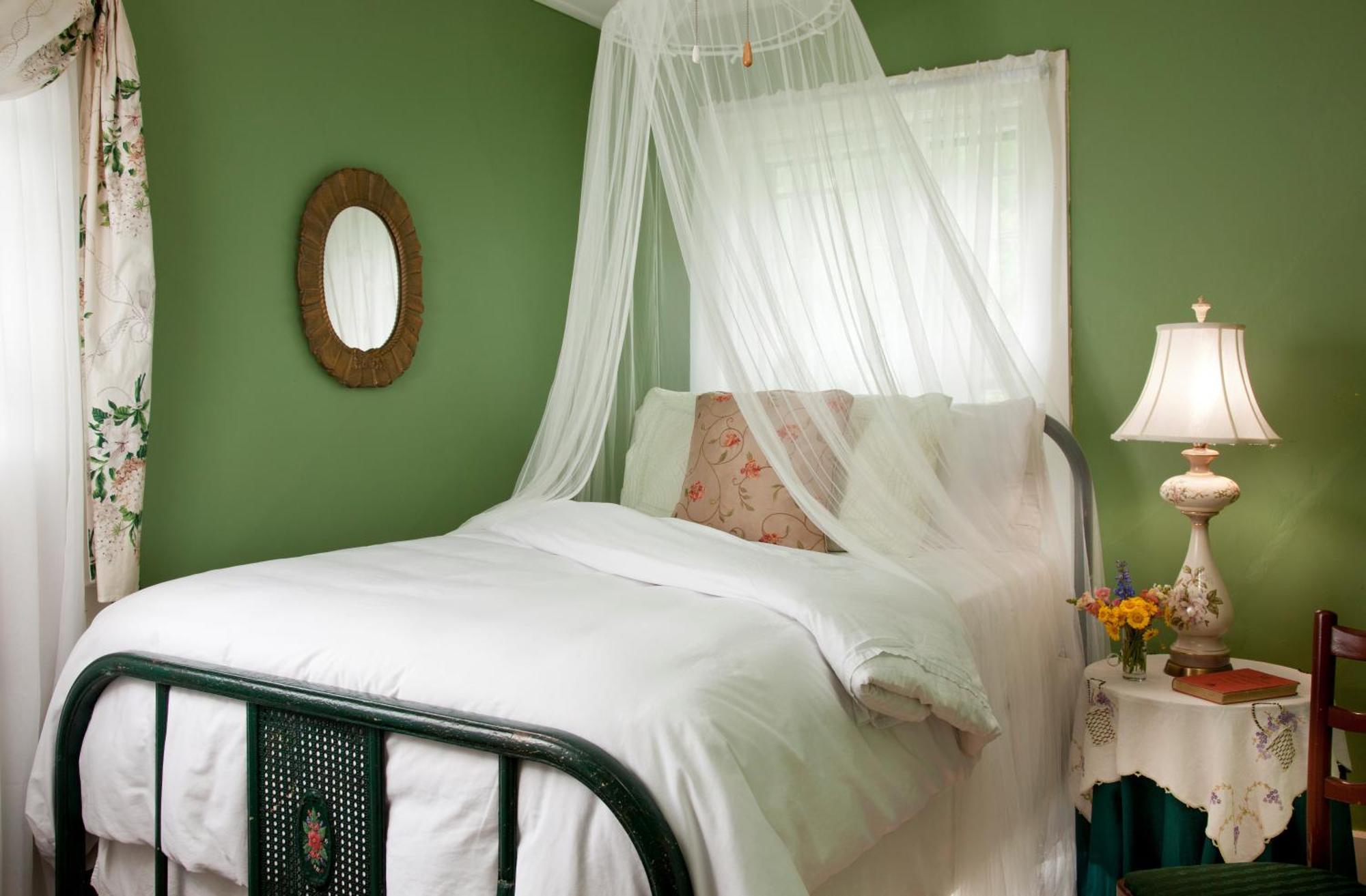 Walker Mini Suite